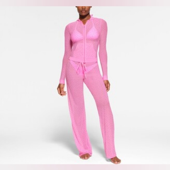 Skims mesh rhinestone hoodie taffy - Picture 4 of 5